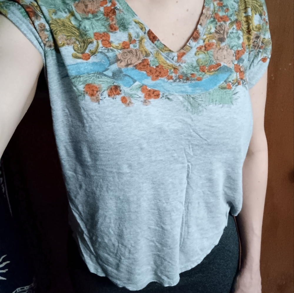 Grey floral (top from & back) fancy Tshirt